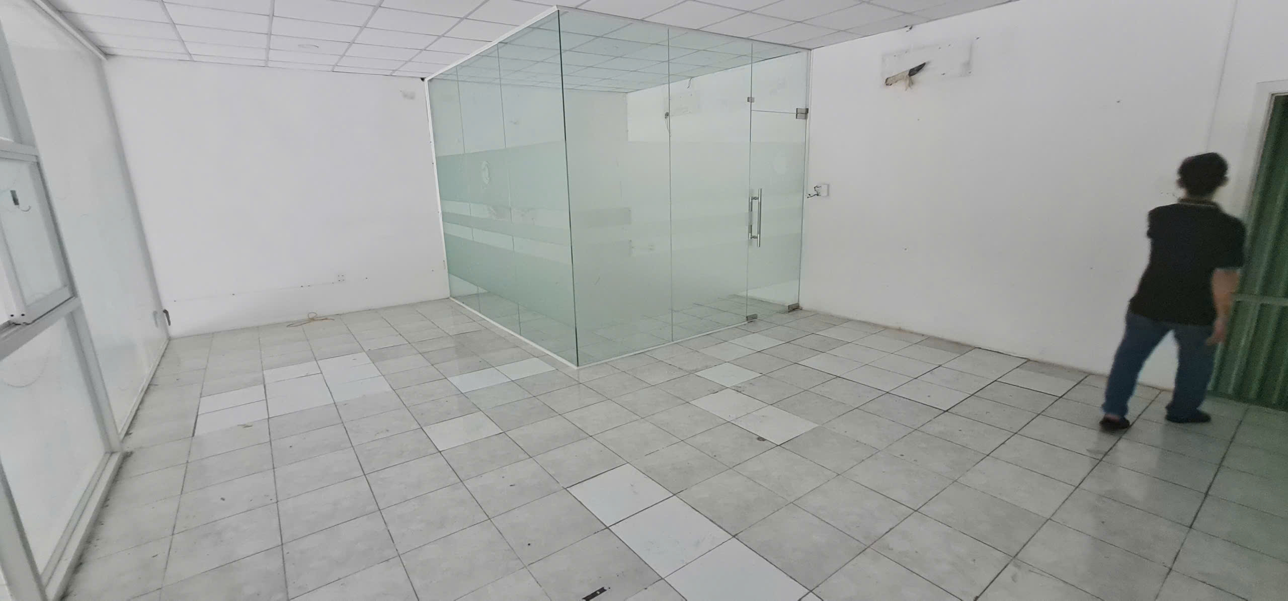 Cho thuê nhà Mặt tiền Phạm Vấn 160m²-NGANG 8M - GẦN CHỢ - Ảnh 3